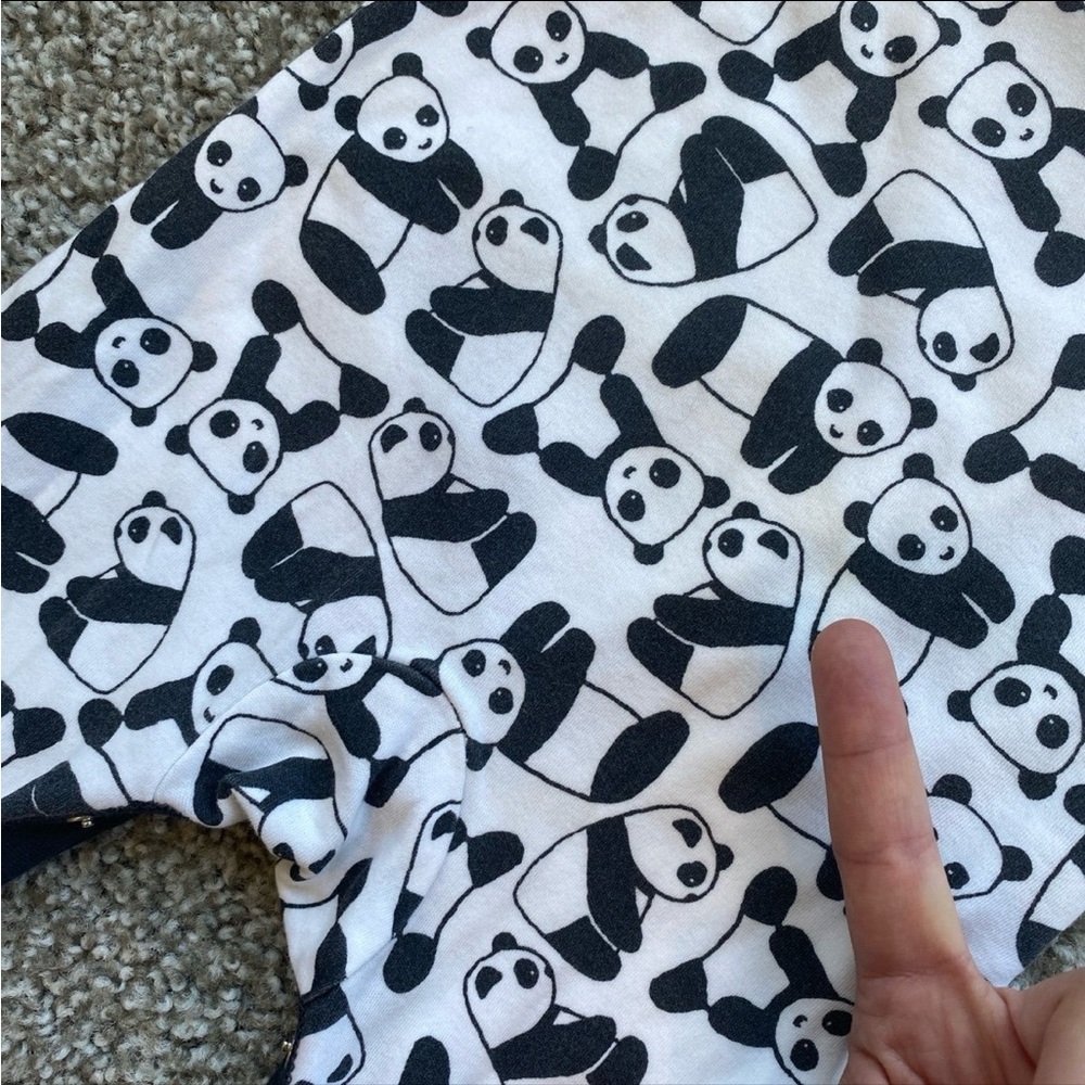 Bundle - Panda Sleepers, 6-9mo - Picture 7 of 7